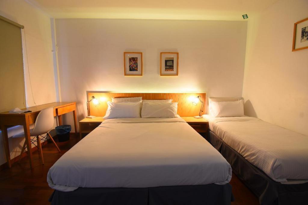 Malacca Quayside Hotel מראה חיצוני תמונה